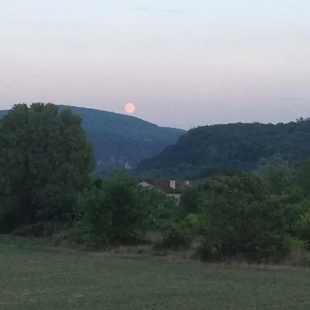 Au Mas Des Graviers * Salavas